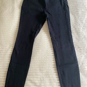 GAP Black Skinny Pants